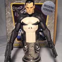 The Punisher Statue Modern Version Bowen Designs Signed By Bowen