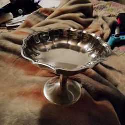 Chippendale International Silver Nut / Candy Dish Oneida Stand