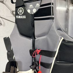 Yamaha XL Jet Ski Vest!!! 