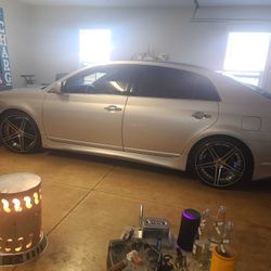 Toyota Avalon 08 Limited 