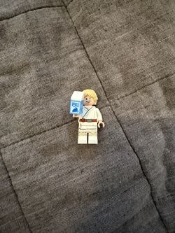 Blue Milk Luke LEGO Minifigure