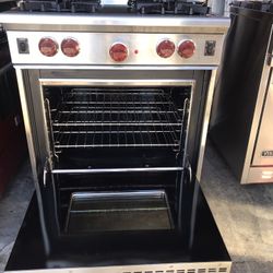 WOLF Professional Stove 30”