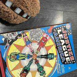 Toy And  collectible Lot