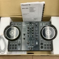 Pioneer DJ DDJ-400 Performance Controller Double Deck Scratch Dual Digital 2-channel Portable Sound Software Integration Fade Filter Wheels Mic