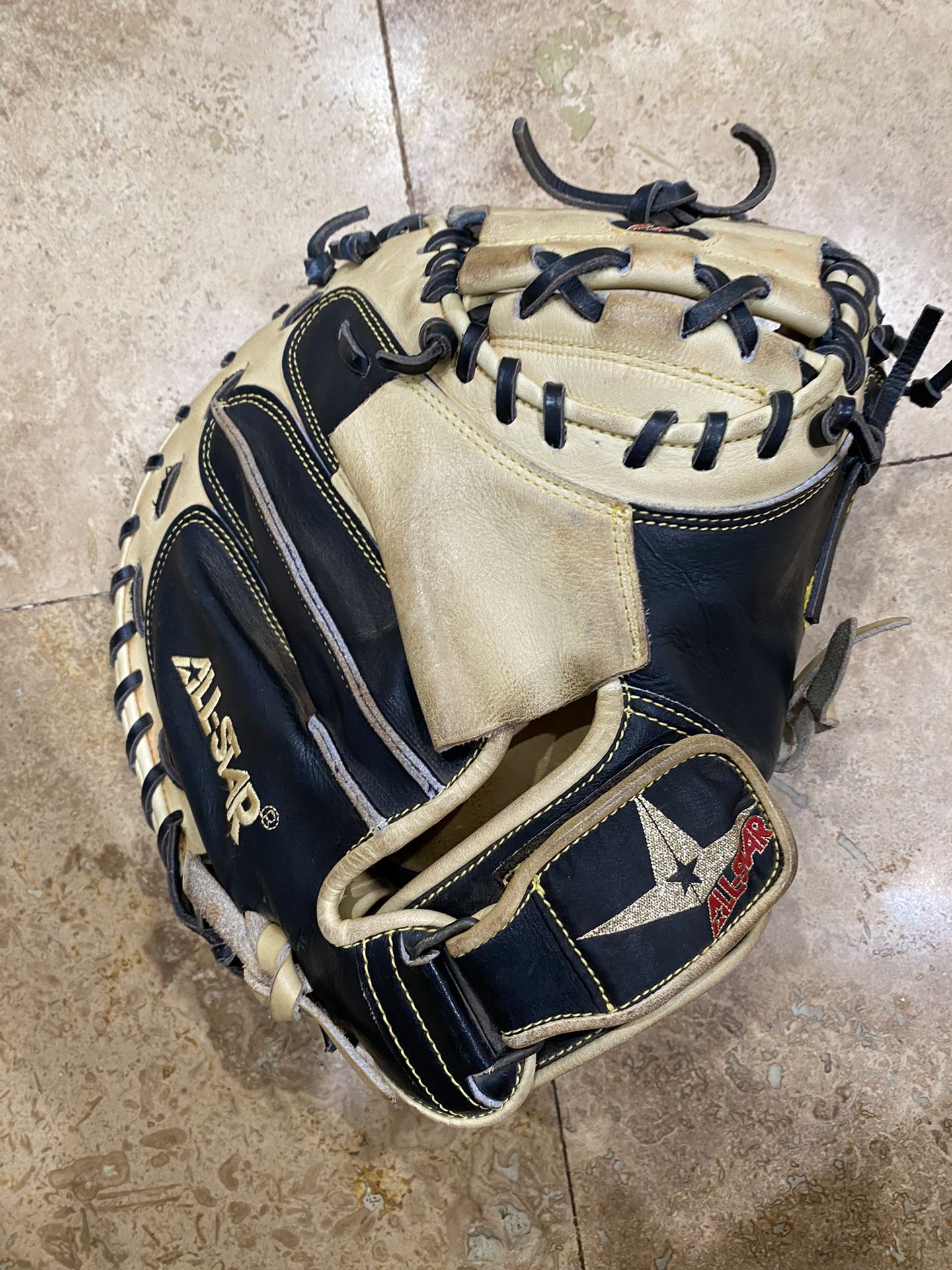 Allstar Catchers glove 33.5in (Pro Model)