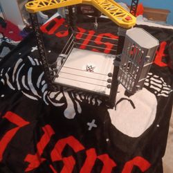 WWE Toyset - Tough Talkers Ring w/ Hook and Dropping Shark Cages