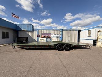2027 MaxxD H8X 102x28 Equipment Trailer Drive Over Fender 8k axles - 12.5k winch - rock guard