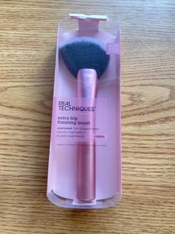 Real Techniques Extra Big Finishing Brush
