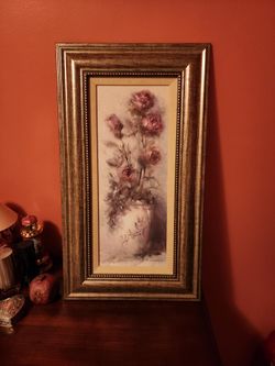 Picture frame of beautiful roses in vase!