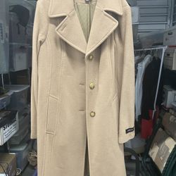 Anne Klein Beautiful Long Cashemier Coat for woman, like new 