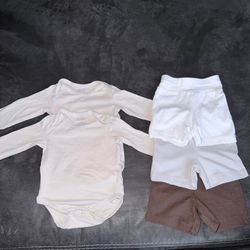 Hanes baby clothing pieces - size 6 months