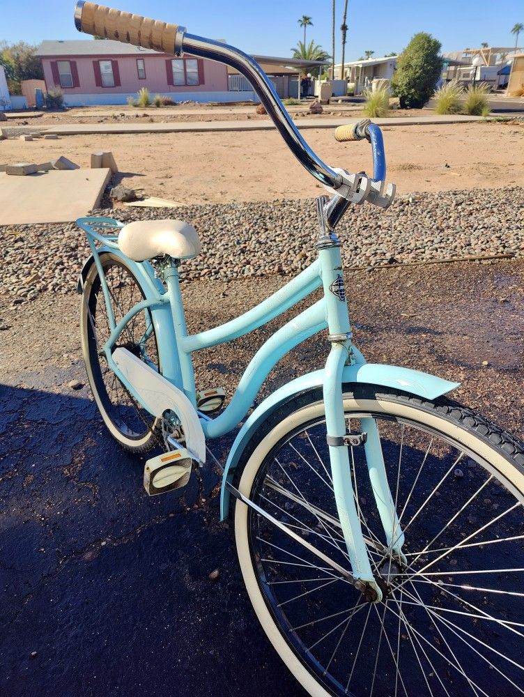 Huffy Marella Classic Cruiser Bike With Perfect Fit Frame 24 Inch
