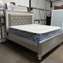 King bed $399