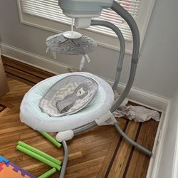 Fisher-Price Electric Cradle 'n Swing, Gray