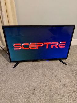34” Sceptre TV w/ Built in DVD Player