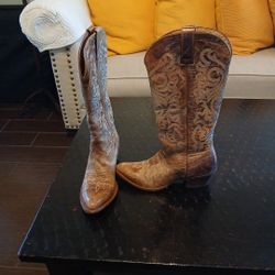 Women Cowboy Boots