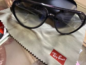 Ray-Ban’s