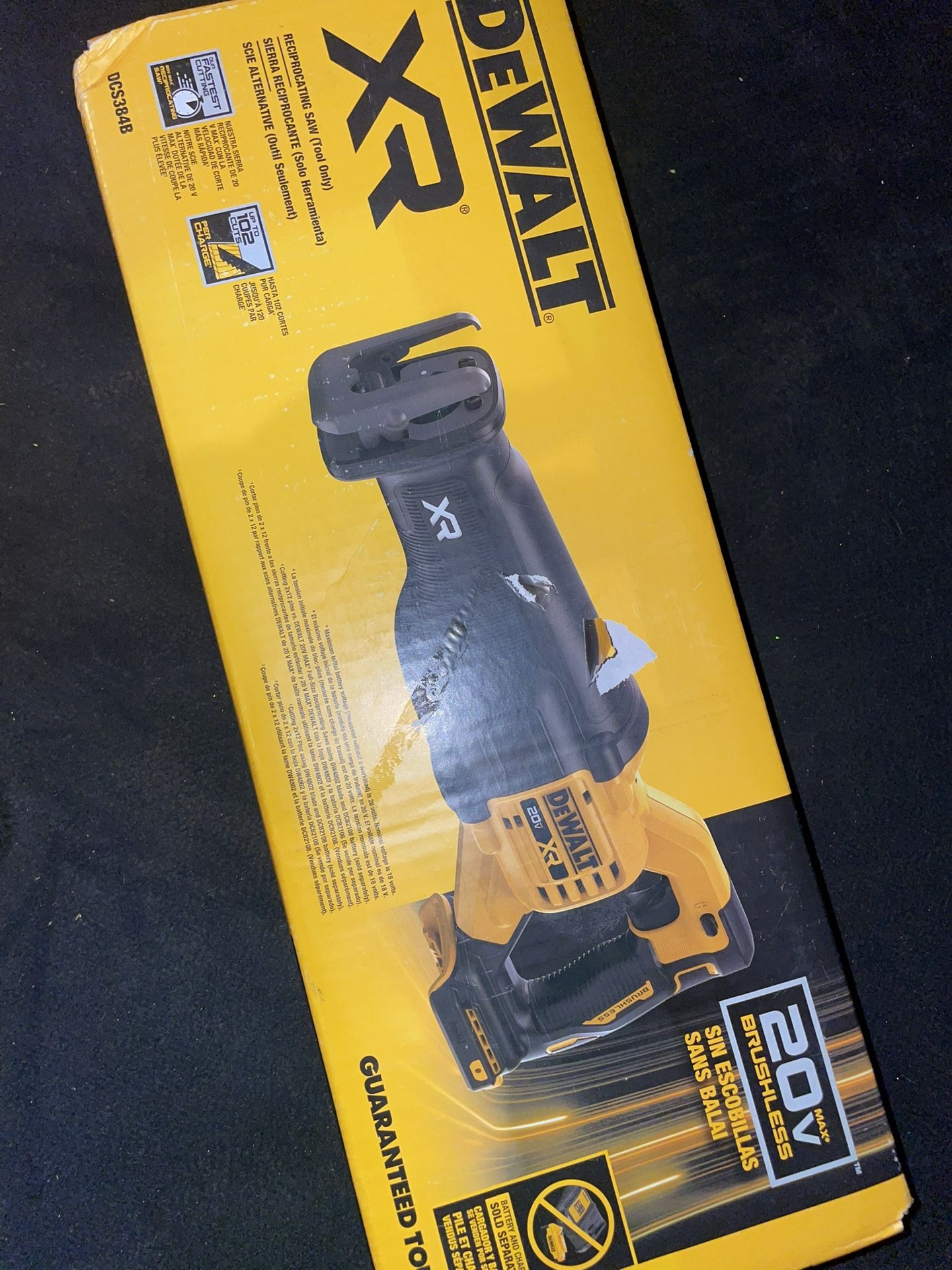 DEWALT 20-Volt XR Cordless Reciprocating Saw