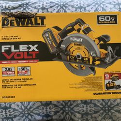 Dewalt Flexvolts 1/4. Circle Saw Combo Kit 