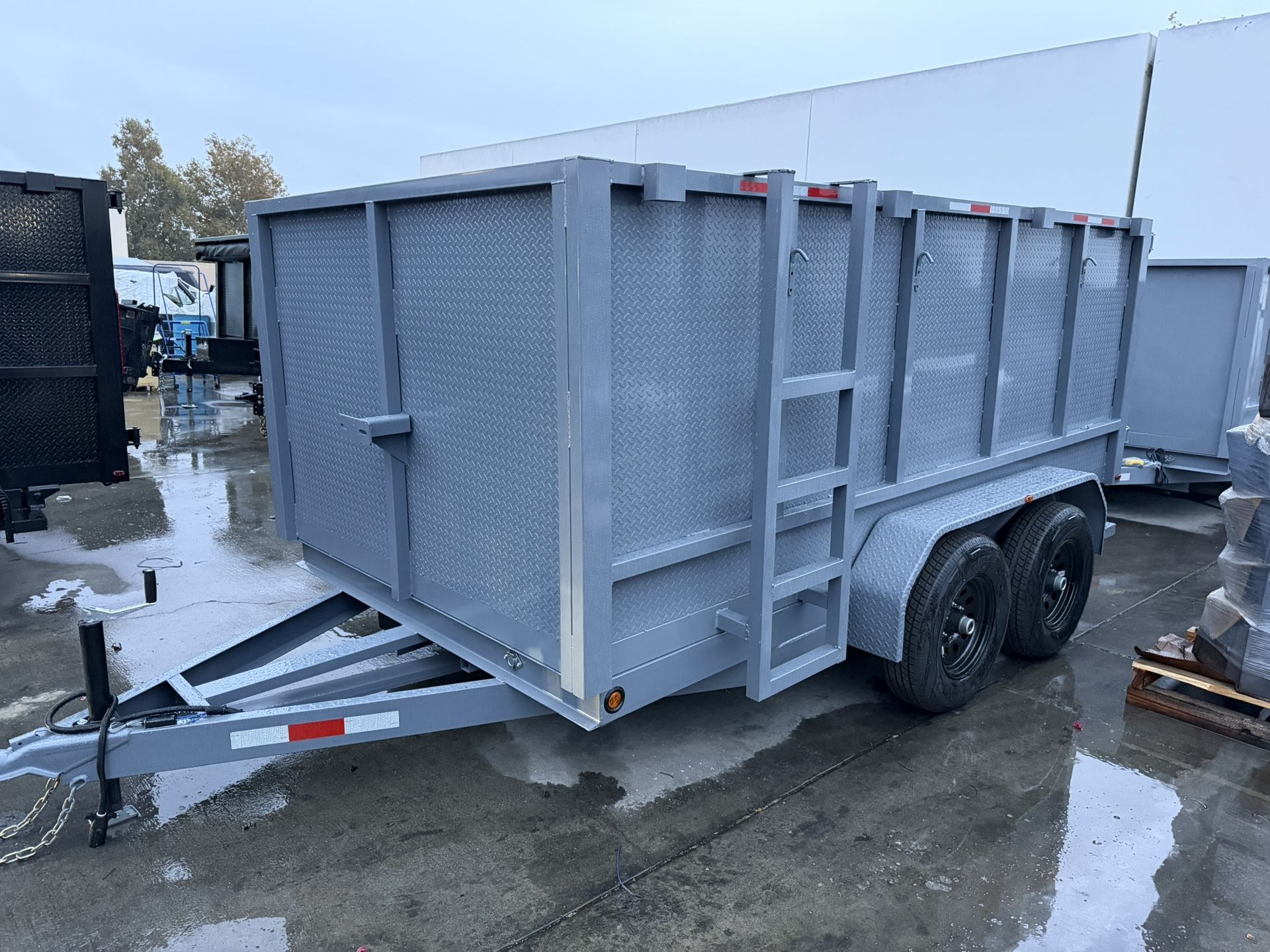Hydraulic Dump Trailer