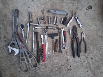 Lots Of Tools 