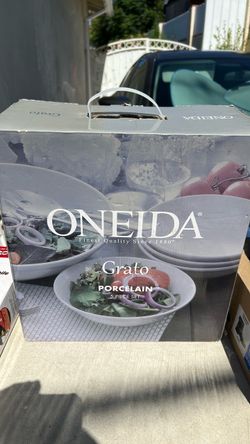 Oneida bowls for salads