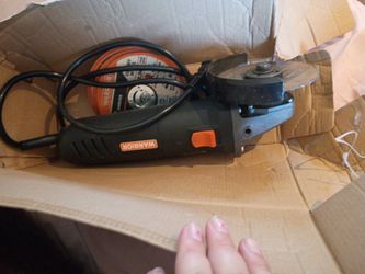Angle grinder