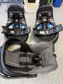 Child Car seat with 2 Base Units