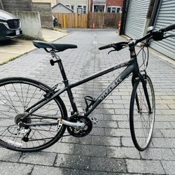 Trek FX 7.3 Small Bike 