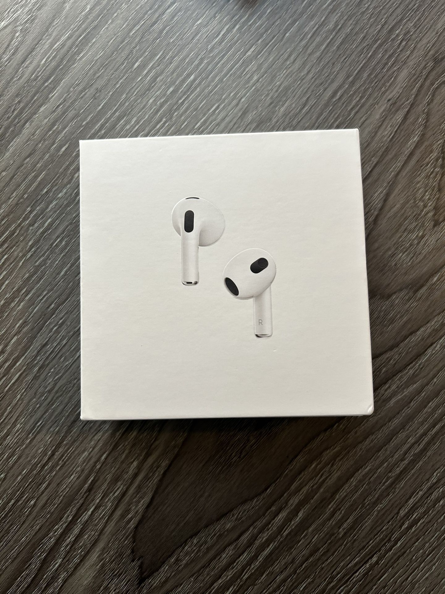 AirPods Gen 3