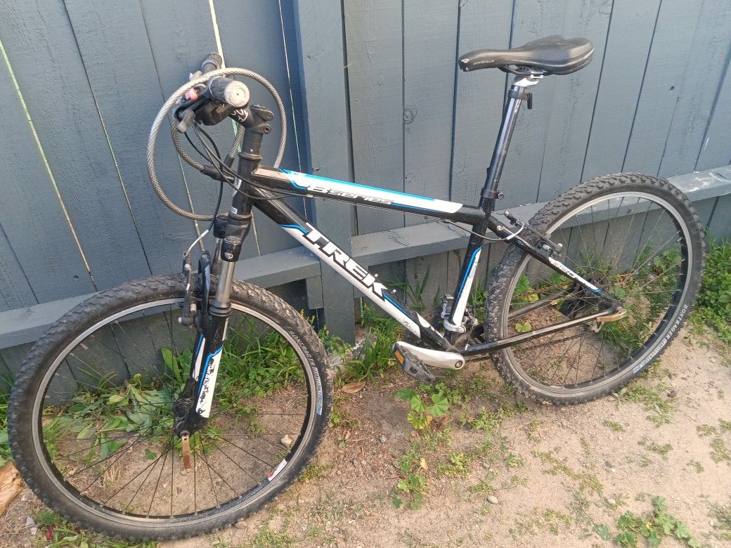 Mountain Bike 8serie Trek