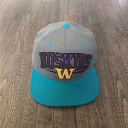 Washington Huskies SnapBack Hat 