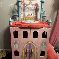 Princess Doll House 