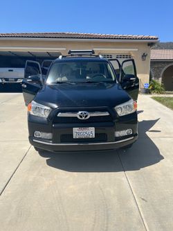 2010 Toyota 4 Runner SR5 4D RWD