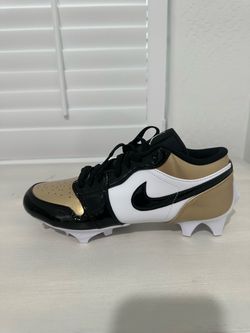 Jordan 1 Low football