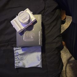 Digital Camera