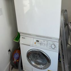 Miele Washer Machine And Dryer Combo 