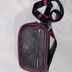 Coach-MINI BELT BAG IN SIGNATURE CANVAS