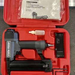 Craftsman Combination Air nailer/ Stapler Craftsman
