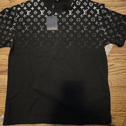 LV Men’s Shirt