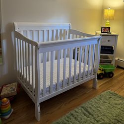 Infant Crib and Mattress