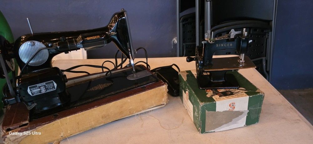 Singer Sewing Machine
