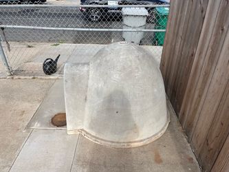 Dogloo dog kennel/house