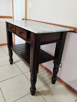 Small kitchen island