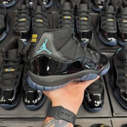 AIR JORDAN 11 GAMMA 