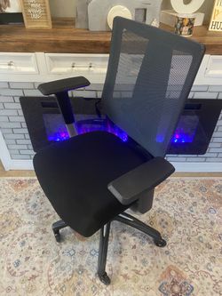 Nylon mesh ergonomic office chair