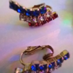 Vintage Earings. Nice! Perfect Condition.