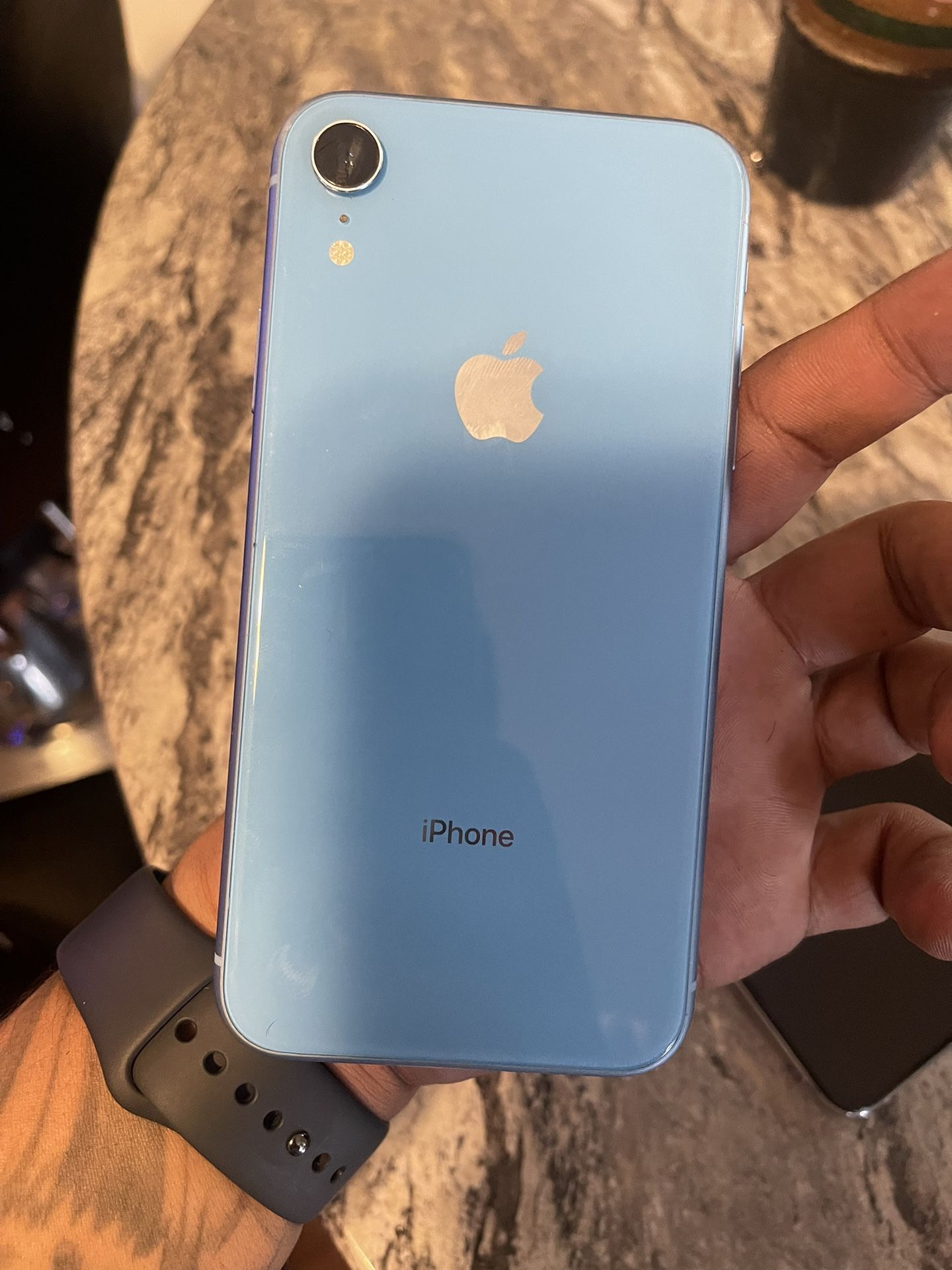 iPhone Xr 64g Factory Unlocked