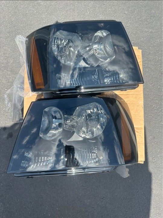 07-14 Chevy Tahoe/Suburban/Avalanche Headlights Faros Calaveras Micas Luces