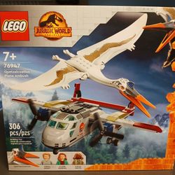 Lego Quetzalcoatlus Plane Ambush (76947) - Brand New, Sealed